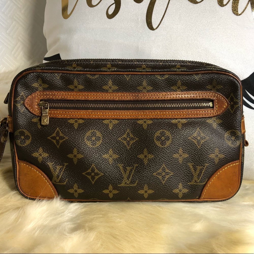 Auth LV Pochette  Marly Dragonne Clutch